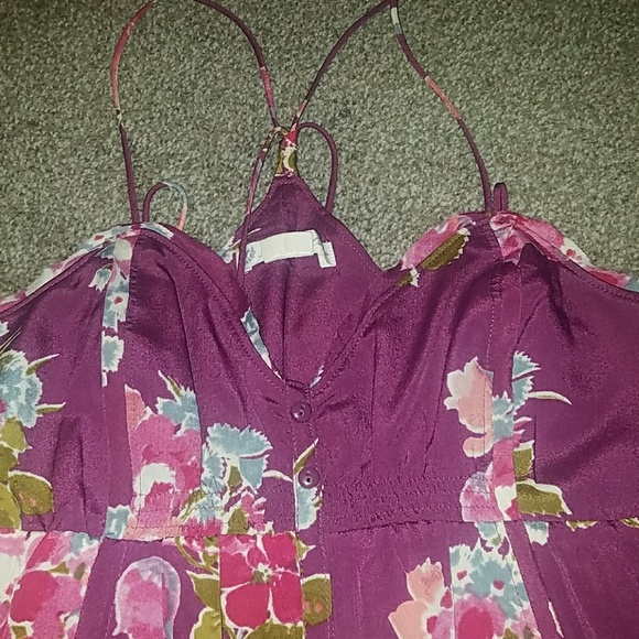 American Eagle.  Woman's 6. Flawless! - Picture 2 of 3